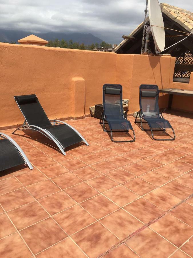 Casares Del Sol Penthouse Apartamento Exterior foto